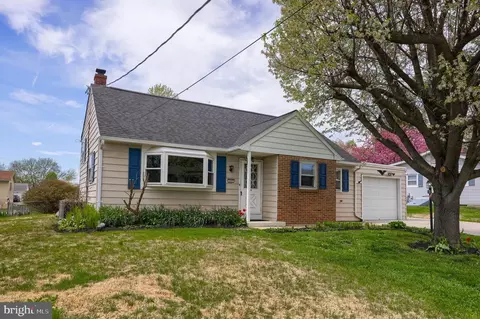 322 Pleasant View Ave, Willow Street, PA 17584