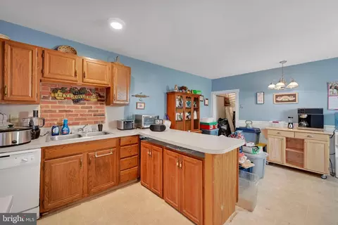Kitchen - 46 E Main St, Mount Joy, PA 17552 photo 1 of 1