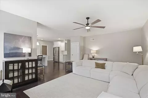 Living - 339 Bowyer Ln, Lititz, PA 17543 photo 2 of 2