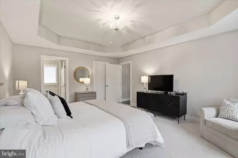 Bedroom - 339 Bowyer Ln, Lititz, PA 17543 photo 3 of 7