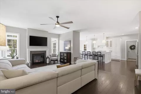 Entry Way - 339 Bowyer Ln, Lititz, PA 17543 photo 1 of 12