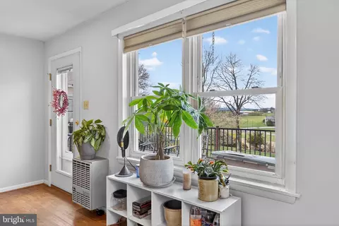 Entry Way - 579 Hi View Dr, Lititz, PA 17543 photo 3 of 3