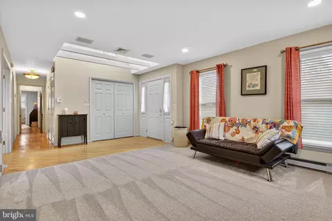 Entry Way - 579 Hi View Dr, Lititz, PA 17543 photo 2 of 3