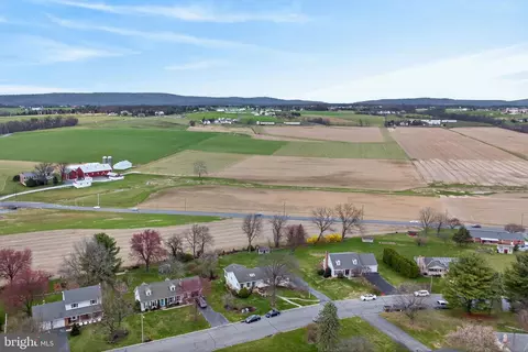 View/Area - 579 Hi View Dr, Lititz, PA 17543 photo 4 of 4
