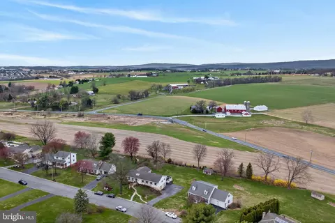 View/Area - 579 Hi View Dr, Lititz, PA 17543 photo 3 of 4