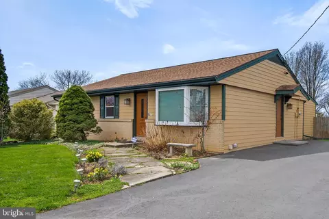 2256 High St, Elizabethtown, PA 17022