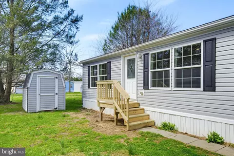 126 Madge Dr, Lancaster, PA 17603
