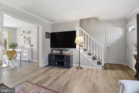 Entry Way - 213 Skylark Rd, Lititz, PA 17543 photo 1 of 6