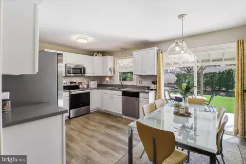 Kitchen - 213 Skylark Rd, Lititz, PA 17543 photo 1 of 4
