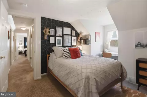 Bedroom - 213 Skylark Rd, Lititz, PA 17543 photo 5 of 10