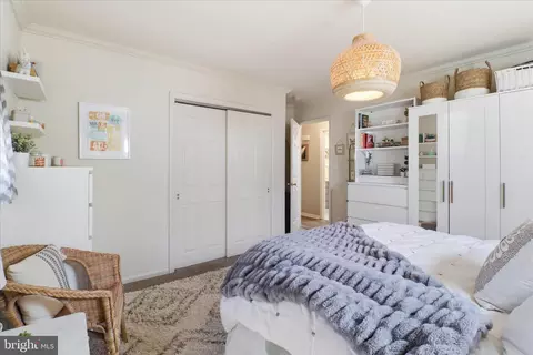 Bedroom - 213 Skylark Rd, Lititz, PA 17543 photo 4 of 10
