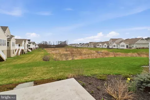 Exterior - 637 Lititz Reserve Ln, Lititz, PA 17543 photo 1 of 3
