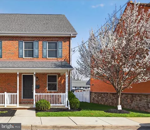 637 E Fulton St, Lancaster, PA 17602