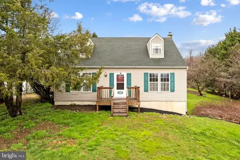 130 Kirks Mill Rd, Nottingham, PA 19362