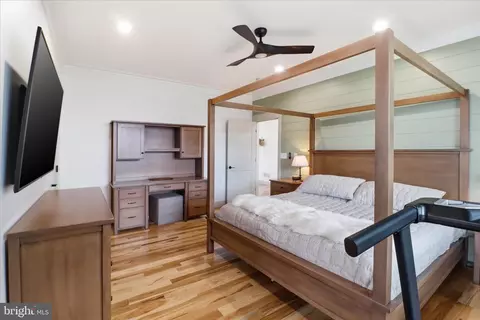 Bedroom - 101 Ackley Cir, Lititz, PA 17543 photo 3 of 18