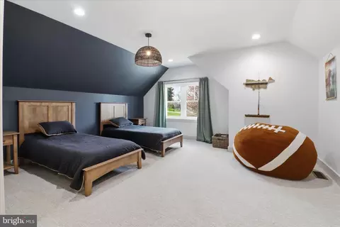 Bedroom - 101 Ackley Cir, Lititz, PA 17543 photo 11 of 18