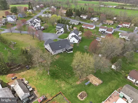 View/Area - 101 Ackley Cir, Lititz, PA 17543 photo 3 of 4