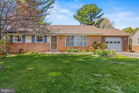 556 Abbeyville Rd, Lancaster, PA 17603