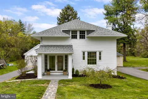 1451 New Holland Pike, Lancaster, PA 17601
