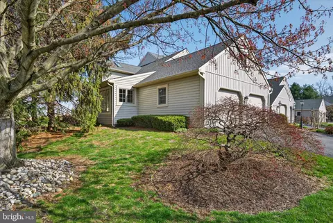 28 Shybrook Ct, Elizabethtown, PA 17022