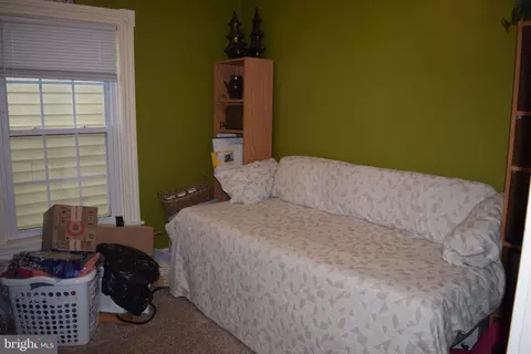 Bedroom - 108 S Spruce St, Lititz, PA 17543 photo 3 of 5
