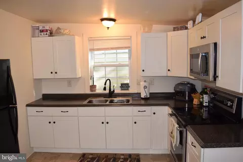 Kitchen - 108 S Spruce St, Lititz, PA 17543 photo 1 of 2