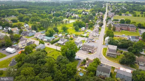 View/Area - 2045 Main St, Lititz, PA 17543 photo 5 of 7