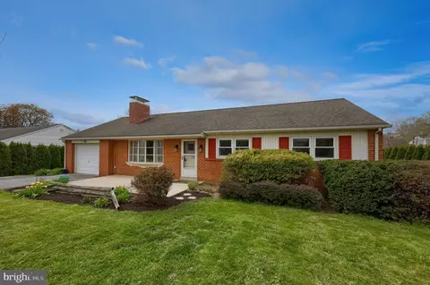 68 Linda Ave, Lancaster, PA 17602