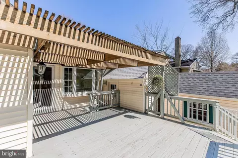 Exterior - 120 W Third Ave, Lititz, PA 17543 photo 6 of 15