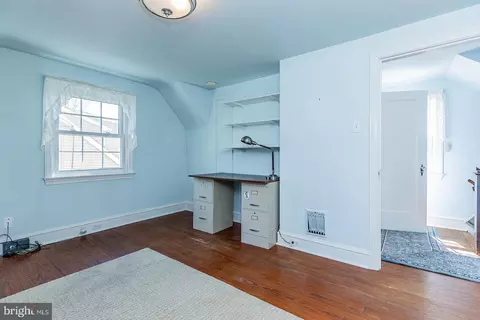 Bedroom - 120 W Third Ave, Lititz, PA 17543 photo 9 of 9