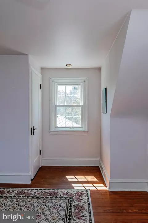 Entry Way - 120 W Third Ave, Lititz, PA 17543 photo 17 of 20