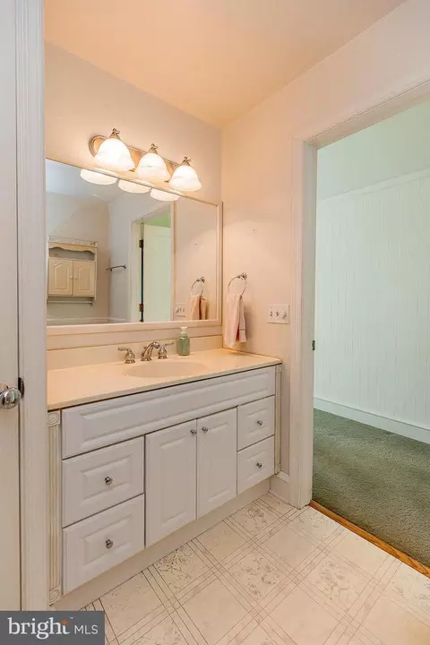Bath - 120 W Third Ave, Lititz, PA 17543 photo 5 of 5