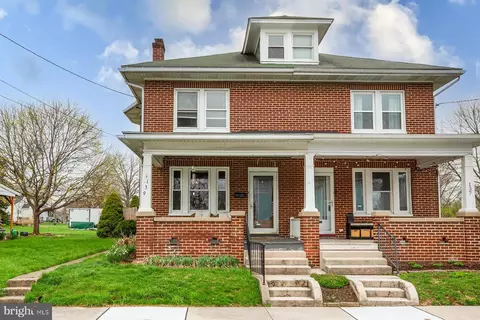 139 N Hanover St, Elizabethtown, PA 17022