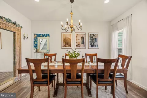 Dining - 22 Walton Hill Cir, Lititz, PA 17543 photo 2 of 2