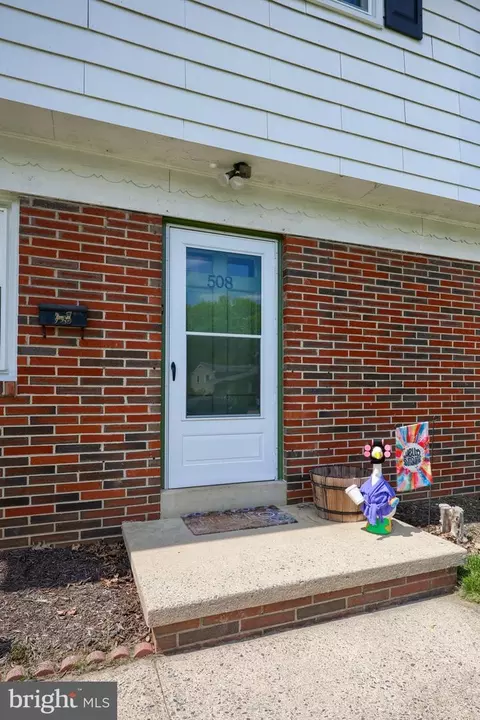 Exterior - 508 W Marion St, Lititz, PA 17543 photo 3 of 4
