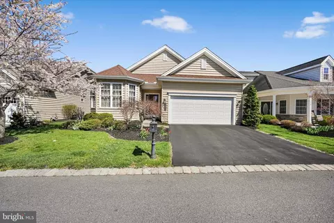 1452 Emerson Dr, Mount Joy, PA 17552