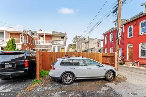 Exterior - 23 Ruby St, Lancaster, PA 17603 photo 7 of 7