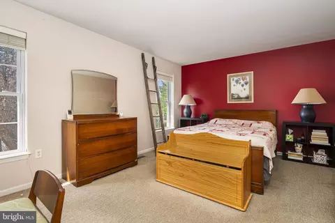 Bedroom - 218 Cambridge Ln, Lititz, PA 17543 photo 1 of 5