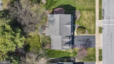 View/Area - 218 Cambridge Ln, Lititz, PA 17543 photo 3 of 3