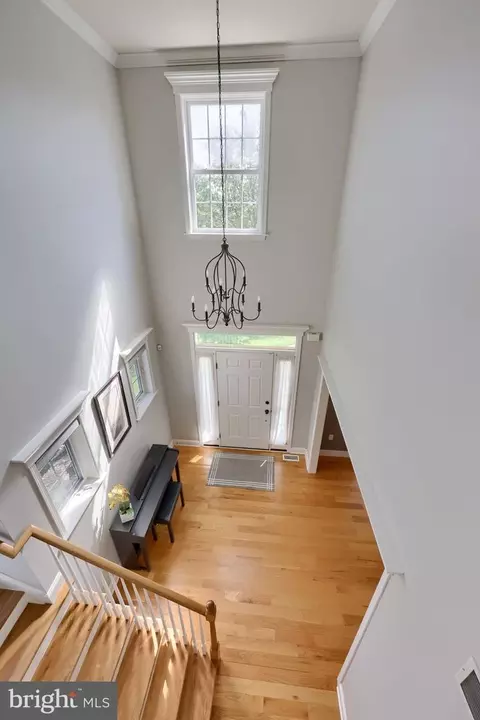 Entry Way - 328 Cobblers Ct, Lititz, PA 17543 photo 5 of 6