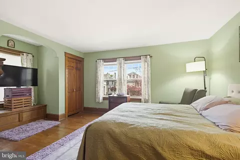 Bedroom - 308 E New St, Lititz, PA 17543 photo 1 of 5