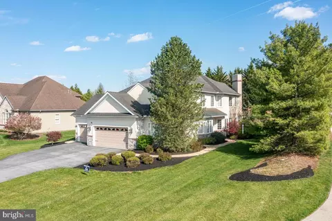 224 Settlers Bnd, Lancaster, PA 17601