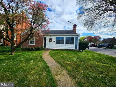 100 Princess Ave, Lancaster, PA 17601