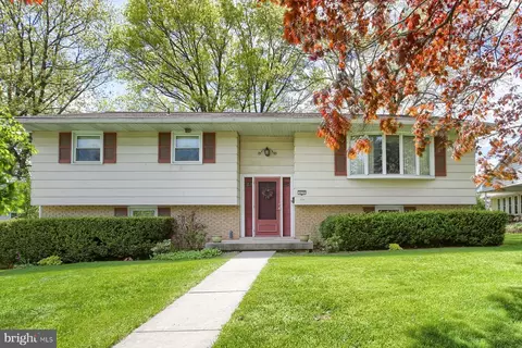 470 N Holly St, Elizabethtown, PA 17022