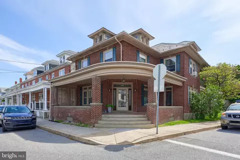 287 Duke St, Ephrata, PA 17522