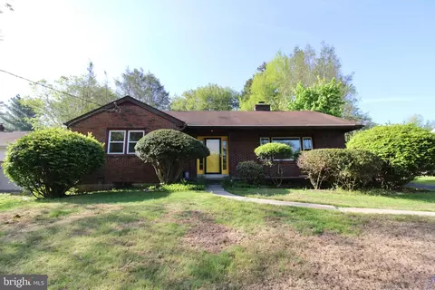 138 Meadow Ln, Lancaster, PA 17601