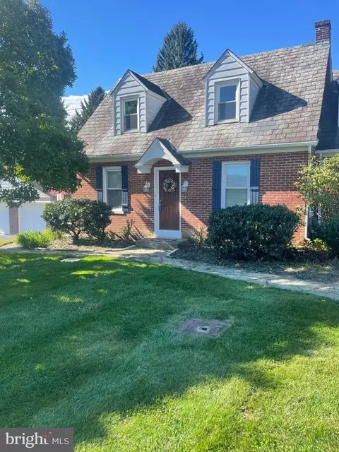 2162 Millersville Rd, Lancaster, PA 17603
