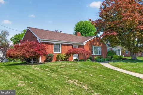 1105 Central Ave, Columbia, PA 17512