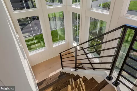 Entry Way - 1016 Valley Crossing Dr, Lititz, PA 17543 photo 17 of 23