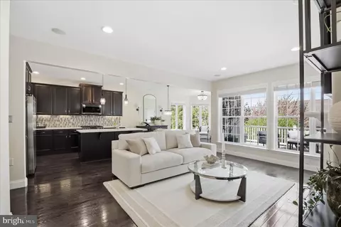 7 Cricket Grn, Lancaster, PA 17602